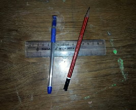 Balancing the pencils on scale